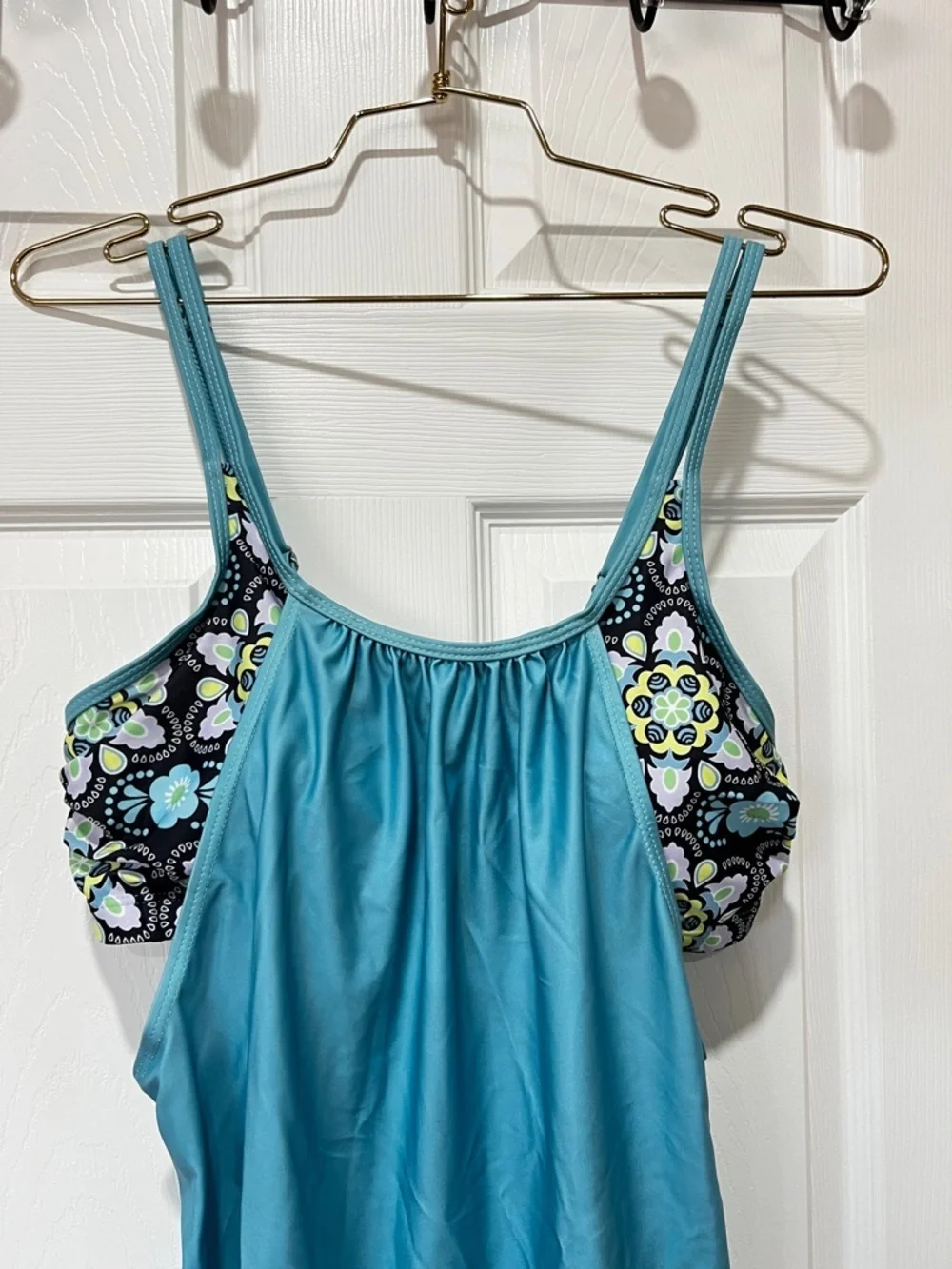 Swimsuit Tankini Top Blue Floral Built-In Bra Size Large Racer-Back Style Swim